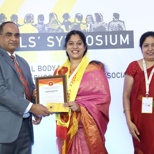 Banglore sahodaya champion educator award(Ms Tharunnya M A_Guru Samman)